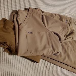 FIGS Srub Set